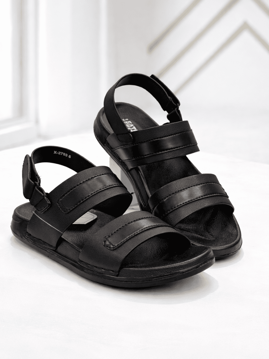 Mens Medicated Sandal Top View Nova Handmade production of medicated men's sandals with PU Rexine material Nova Footwear